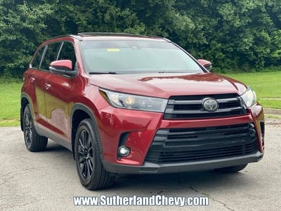 2019 Toyota Highlander SE