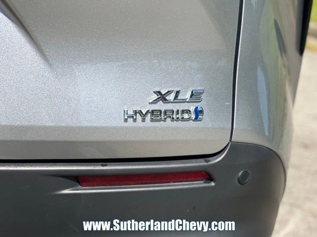 2024 Toyota Sienna XLE