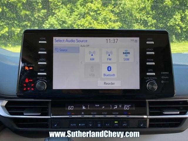 2024 Toyota Sienna XLE