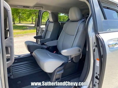 2024 Toyota Sienna XLE