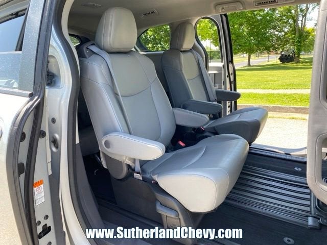 2024 Toyota Sienna XLE