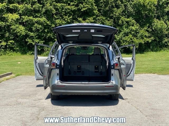 2024 Toyota Sienna XLE