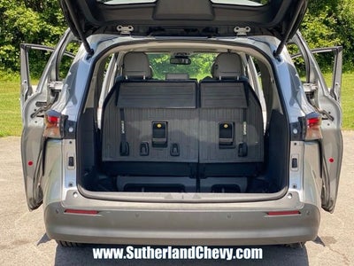 2024 Toyota Sienna XLE