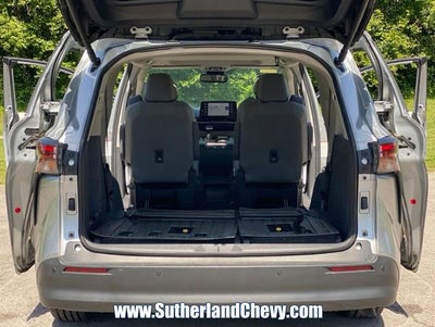 2024 Toyota Sienna XLE