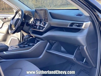 2022 Toyota Highlander Hybrid LE
