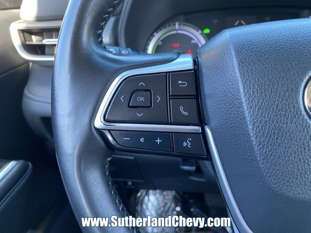 2022 Toyota Highlander Hybrid LE