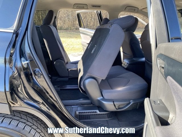 2022 Toyota Highlander Hybrid LE