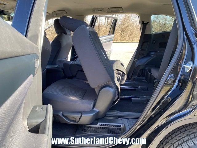 2022 Toyota Highlander Hybrid LE