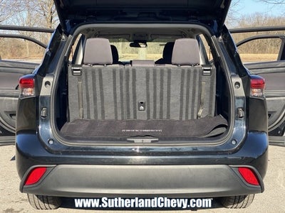 2022 Toyota Highlander Hybrid LE