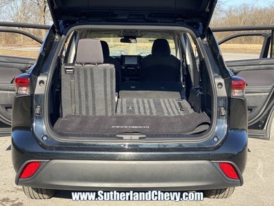 2022 Toyota Highlander Hybrid LE