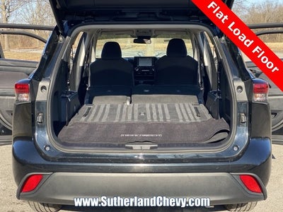 2022 Toyota Highlander Hybrid LE