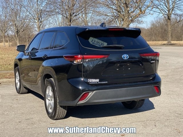 2022 Toyota Highlander Hybrid LE