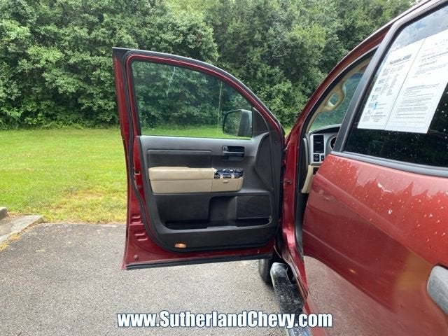 2008 Toyota Tundra 4WD Truck SR5