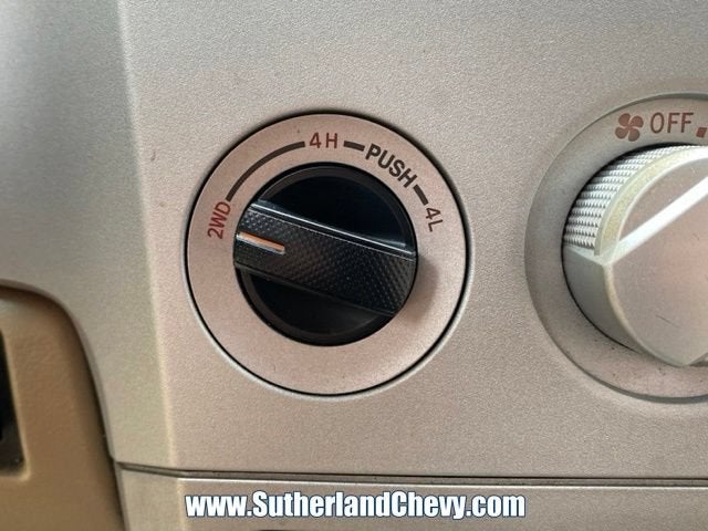 2008 Toyota Tundra 4WD Truck SR5