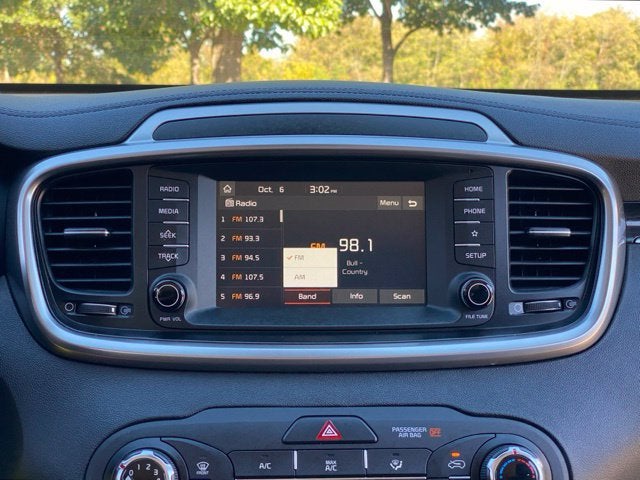 2020 Kia Sorento LX V6