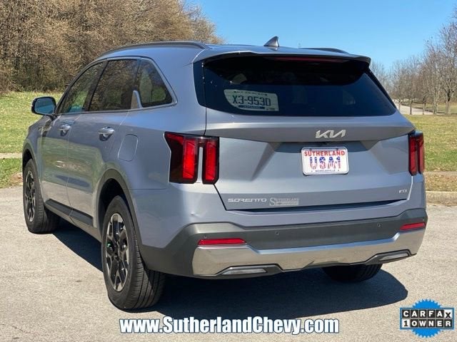 2024 Kia Sorento S
