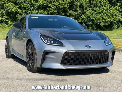2025 Toyota GR86 Premium