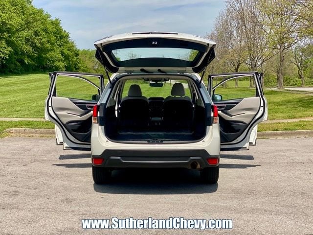 2024 Subaru Forester BASE