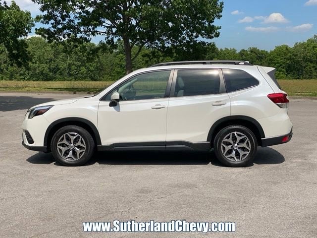 2023 Subaru Forester Premium