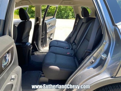 2020 Nissan Rogue SV