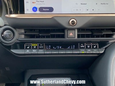 2025 Toyota Crown Platinum