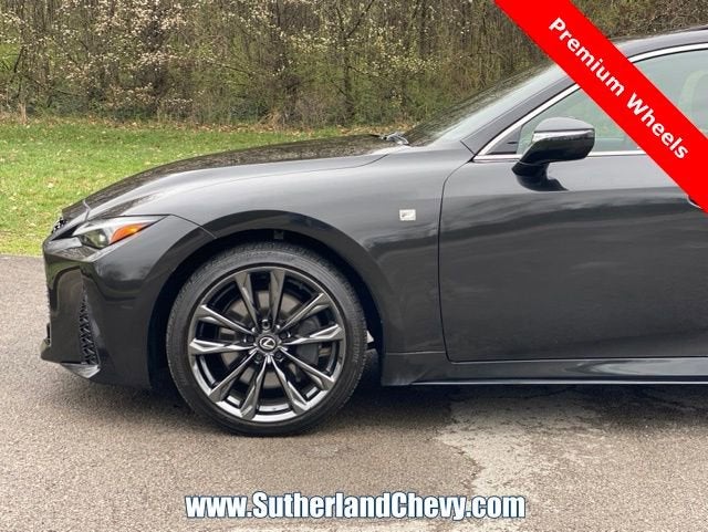 2024 Lexus IS IS 350 F SPORT Design