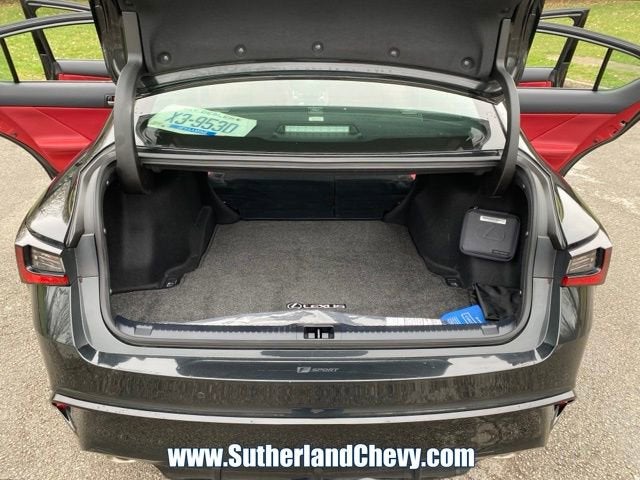 2024 Lexus IS IS 350 F SPORT Design