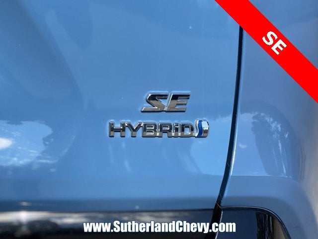 2022 Toyota RAV4 Hybrid SE