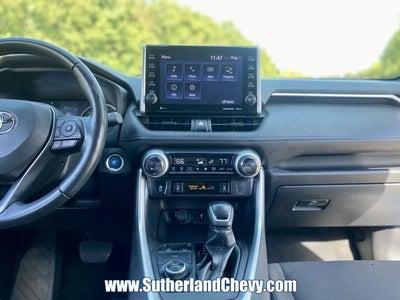 2022 Toyota RAV4 Hybrid SE