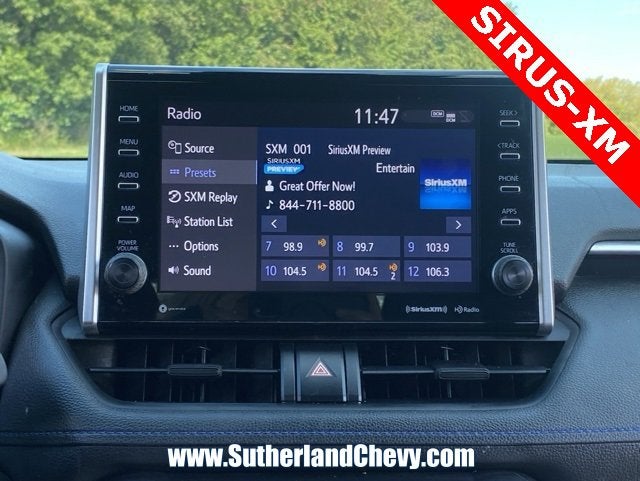 2022 Toyota RAV4 Hybrid SE