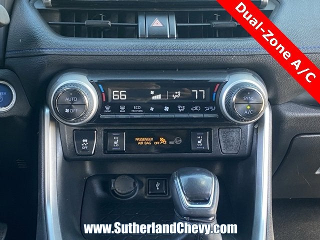 2022 Toyota RAV4 Hybrid SE