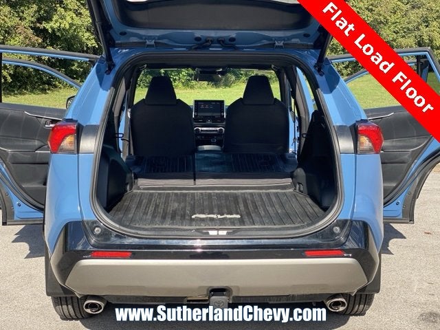 2022 Toyota RAV4 Hybrid SE