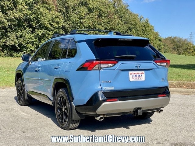 2022 Toyota RAV4 Hybrid SE