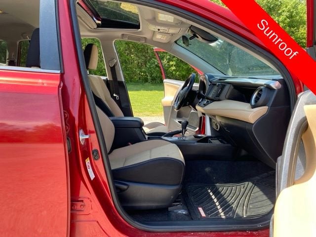 2017 Toyota RAV4 XLE