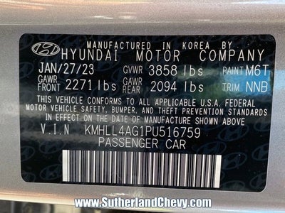 2023 Hyundai Elantra SE