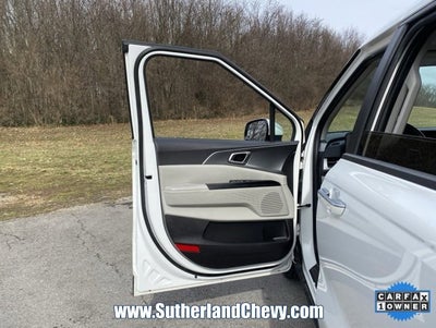 2024 Kia Carnival LX