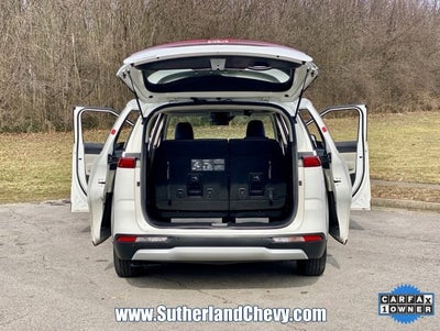 2024 Kia Carnival LX