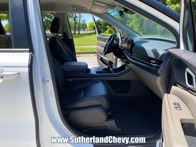 2025 Kia Carnival LXS