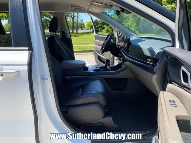 2025 Kia Carnival LXS