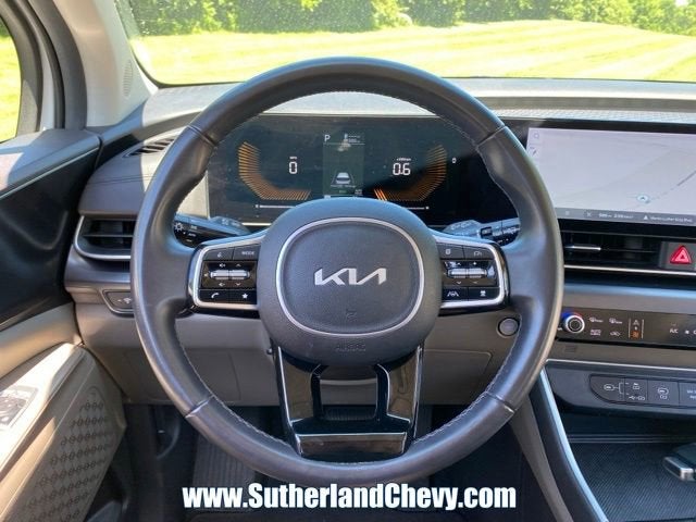 2025 Kia Carnival LXS