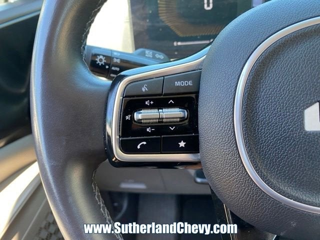 2025 Kia Carnival LXS