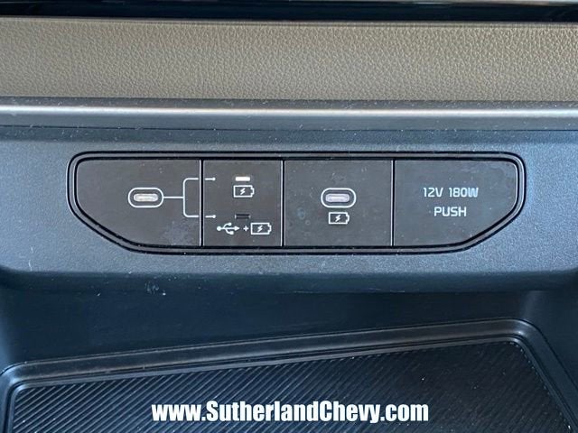 2025 Kia Carnival LXS