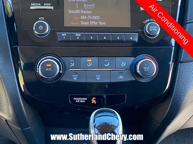 2017 Nissan Rogue S