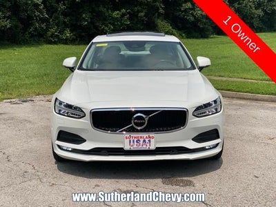 2017 Volvo S90 Momentum