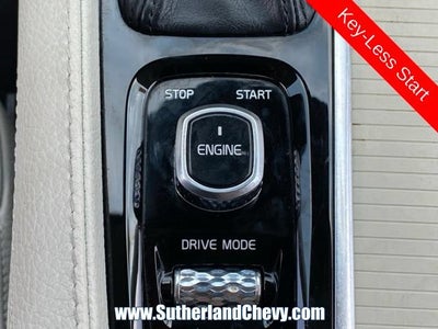 2017 Volvo S90 Momentum