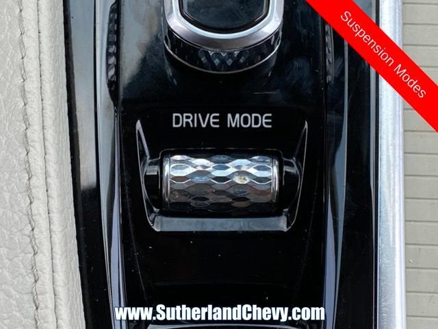 2017 Volvo S90 Momentum