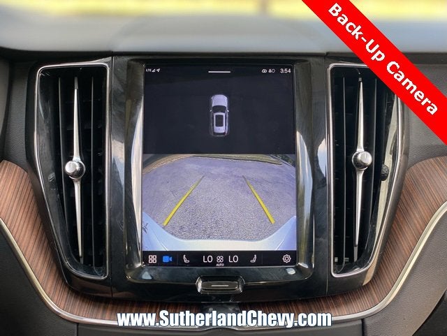 2023 Volvo XC60 Recharge Plug-In Hyb Plus Bright Theme