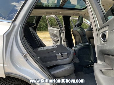 2023 Volvo XC60 Recharge Plug-In Hyb Plus Bright Theme