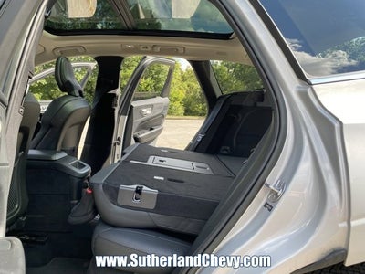 2023 Volvo XC60 Recharge Plug-In Hyb Plus Bright Theme