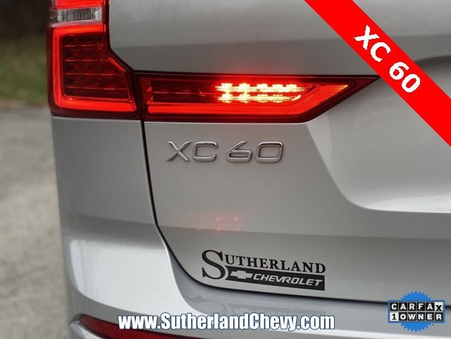 2023 Volvo XC60 Recharge Plug-In Hyb Core Bright Theme